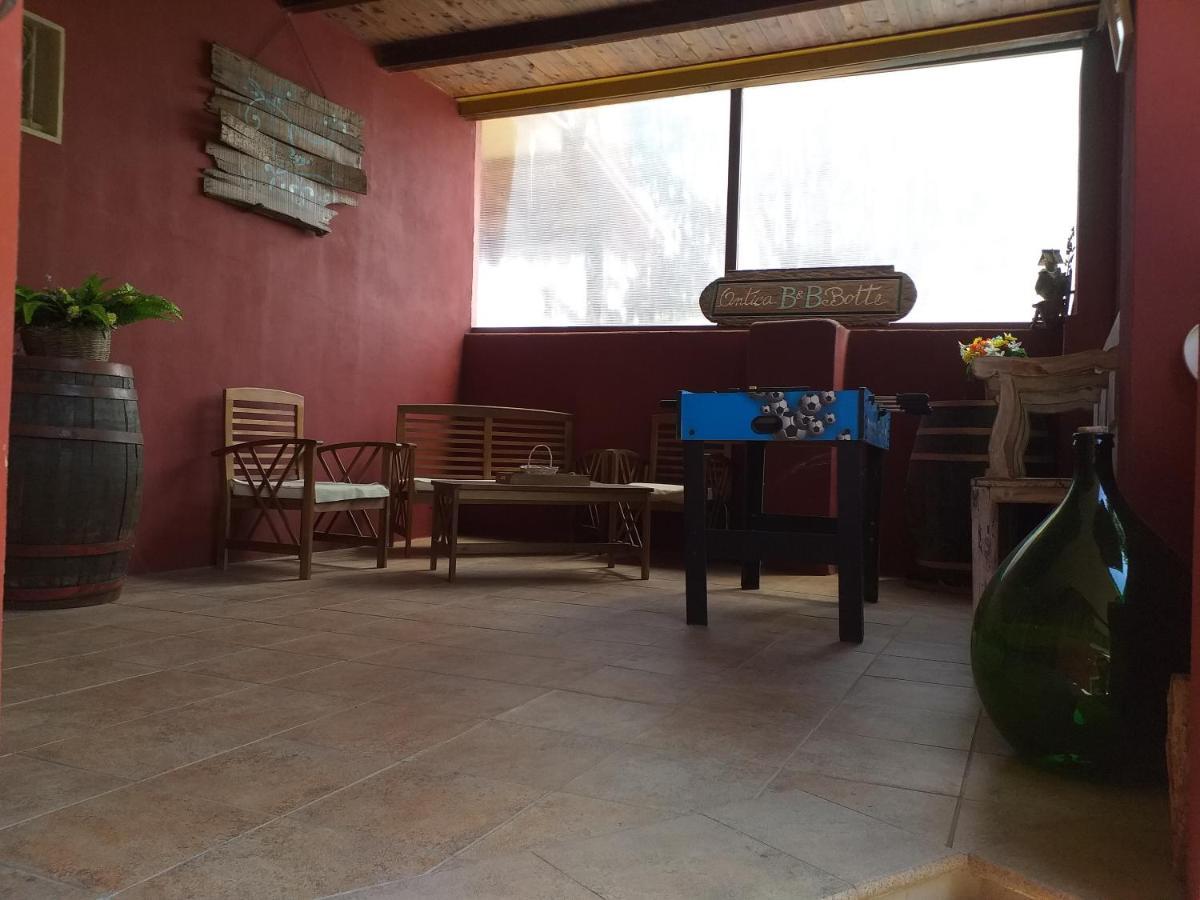 B&B Antica Botte Сассарі Екстер'єр фото