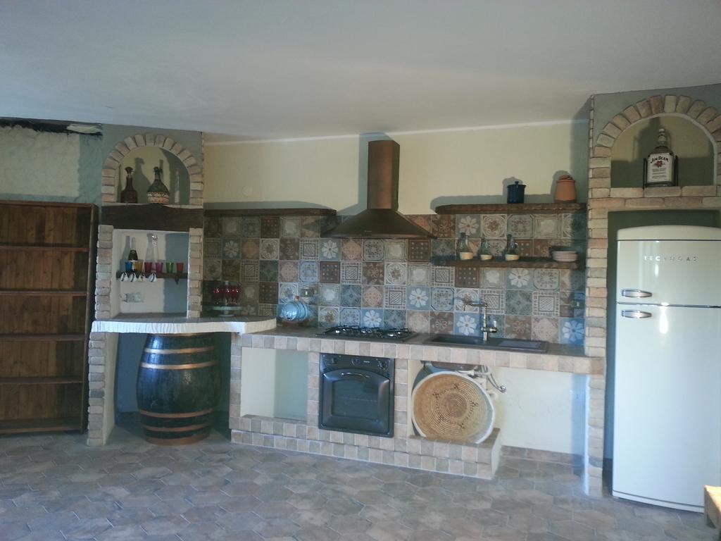 B&B Antica Botte Сассарі Екстер'єр фото