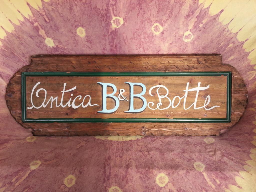 B&B Antica Botte Сассарі Екстер'єр фото